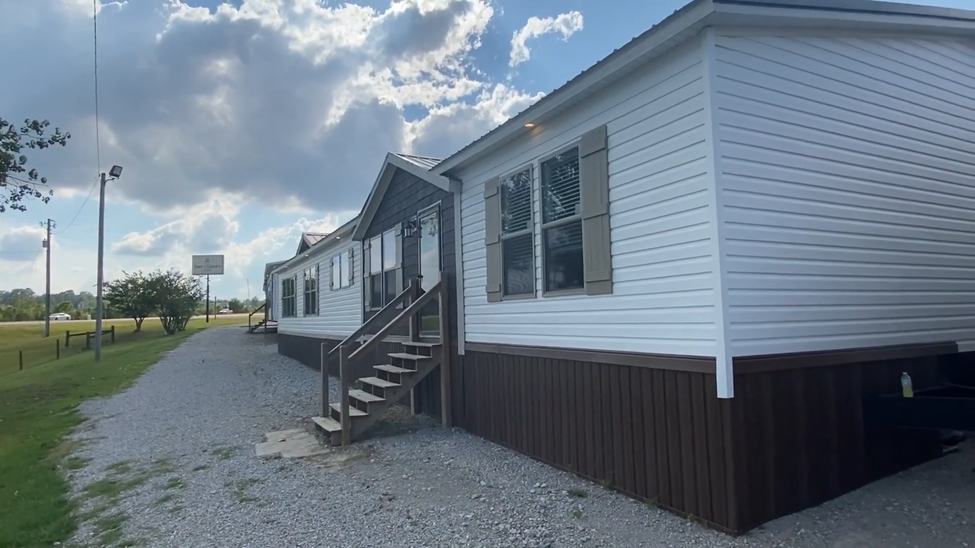Stoney Pointe by Winston Homebuilders | 4 bed, 2 bath mobile house tour