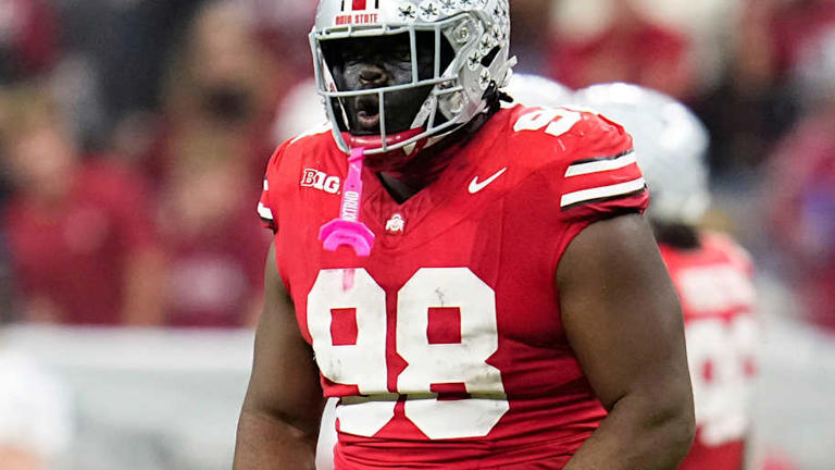 PFF post-Super Bowl mock draft sends Chicago Bears a defensive fix they ...