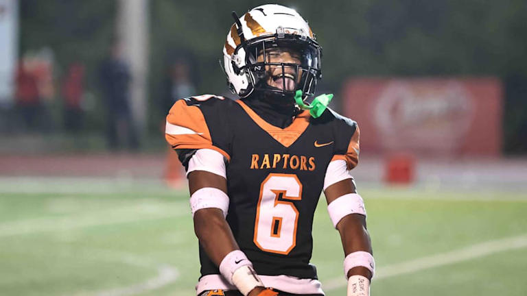 4-star Notre Dame commit '100 percent' locked in despite staff changes