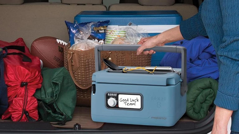 Amazon's best slow cooker, according to reviews