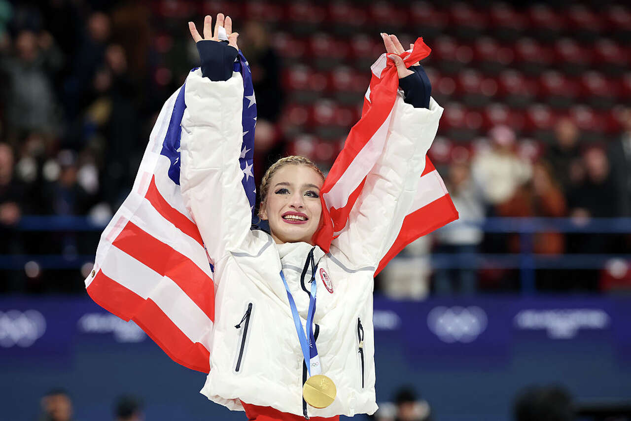 Texas figure skater, Olympic gold medalist Amber Glenn speaks out after social media backlash<br><br>