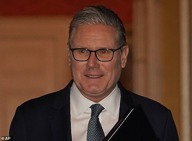 Jason Groves: Cabinet's belated show of loyalty has brought Starmer a ...