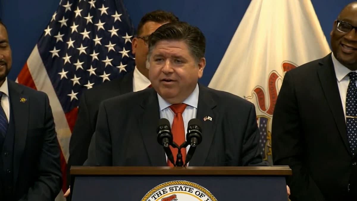 Pritzker announces bond expansion, says progress has been made with Bears<br><br>