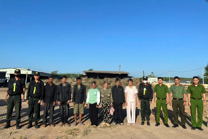 Trục xuất 7 người Campuchia lao động trái phép tại một doanh nghiệp ở Đồng Nai