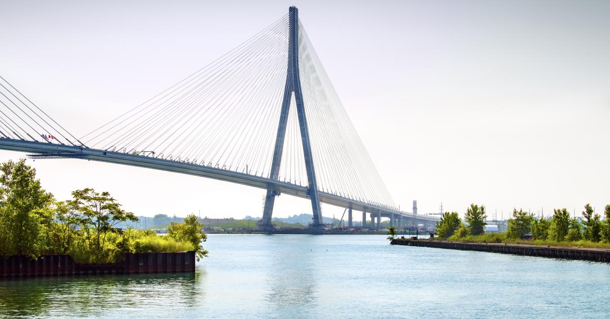 Trump threatens to prevent opening of Canada-Michigan bridge over treatment of US, China friendship<br>