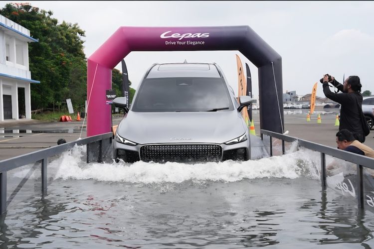 L8: Teknologi Pintar dan Tahan Banjir, Modal Kuat SUV Indonesia