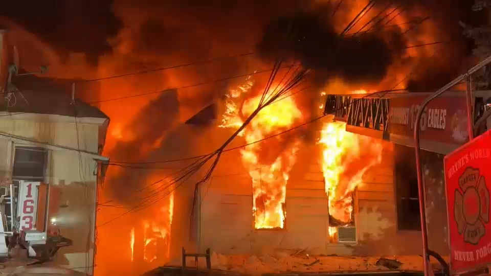 1 killed, child critical after fast-moving fire tears through Queens home