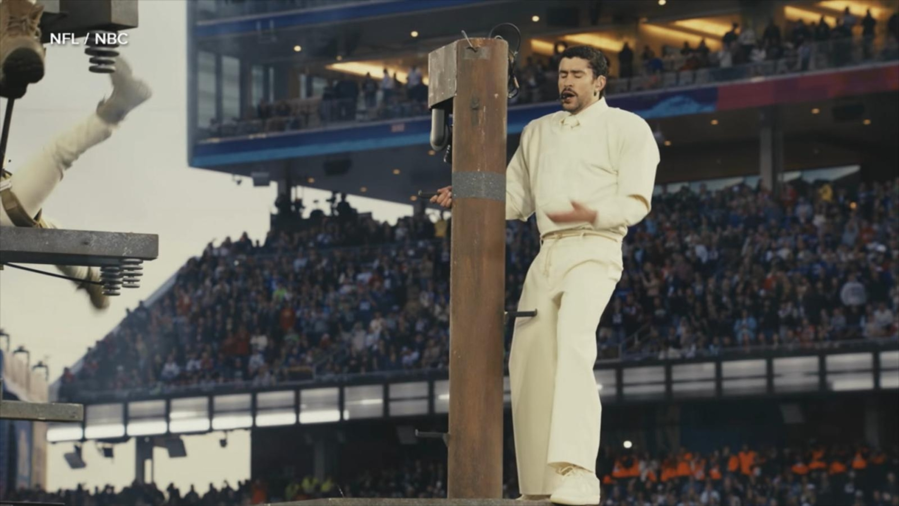 Fans react to Bad Bunny featuring Puerto Rico on the Super Bowl mainstage