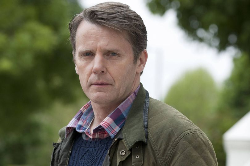 Emmerdale's Dr Todd star has famous husband who has appeared in Doctor ...