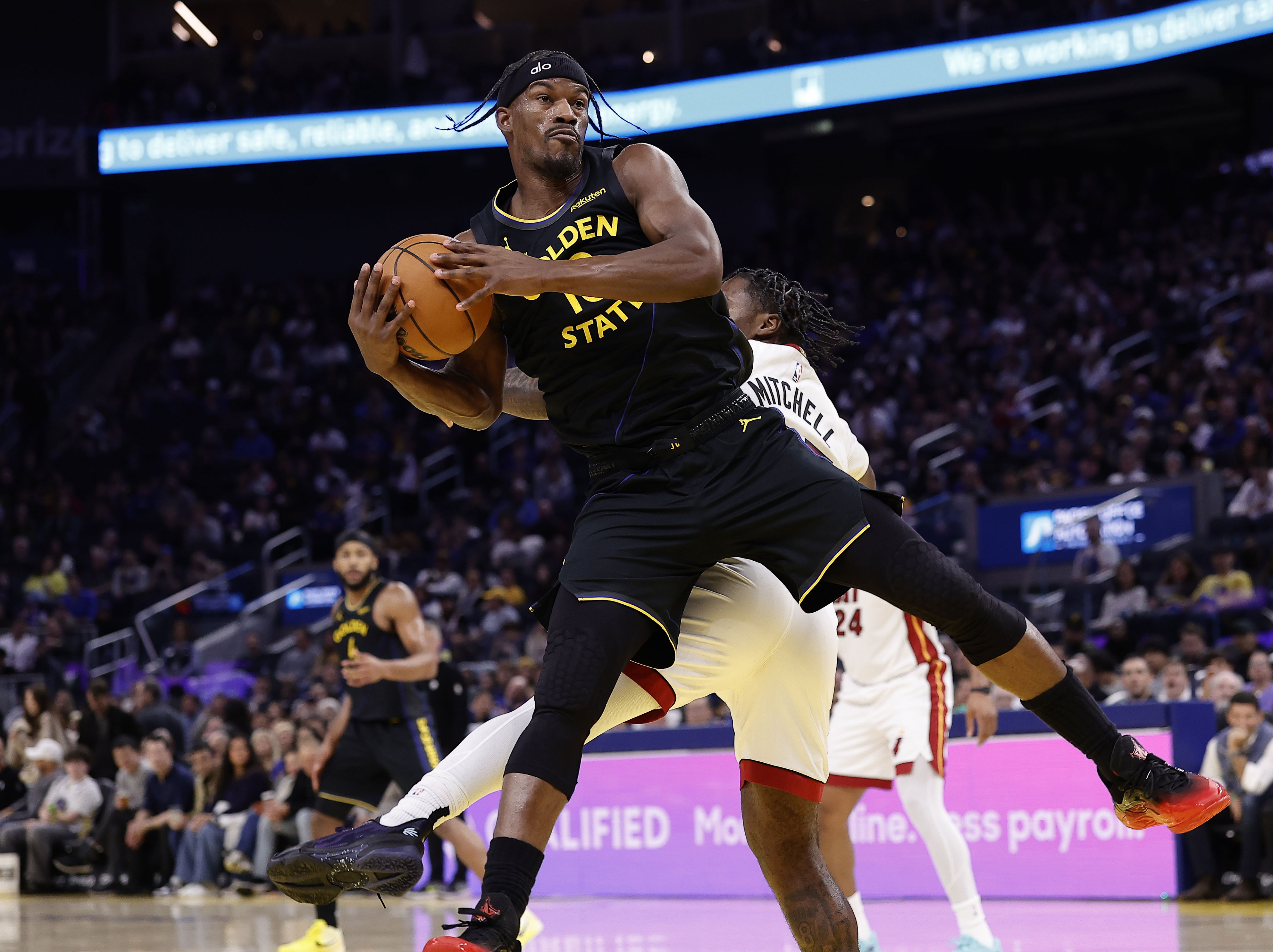 Jimmy Butler underwent successful ACL surgery