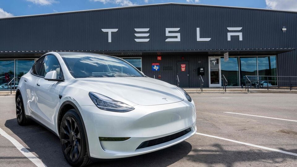 Who is Raj Jegannathan? Tesla VP resigns after 13 years with Elon Musk ...