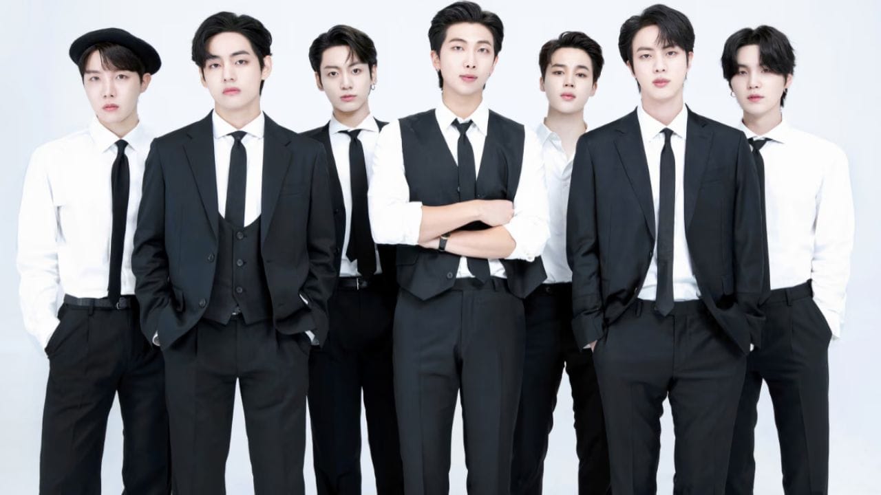 'This is unsafe': BTS fans alarmed by disturbing airport crowding ...