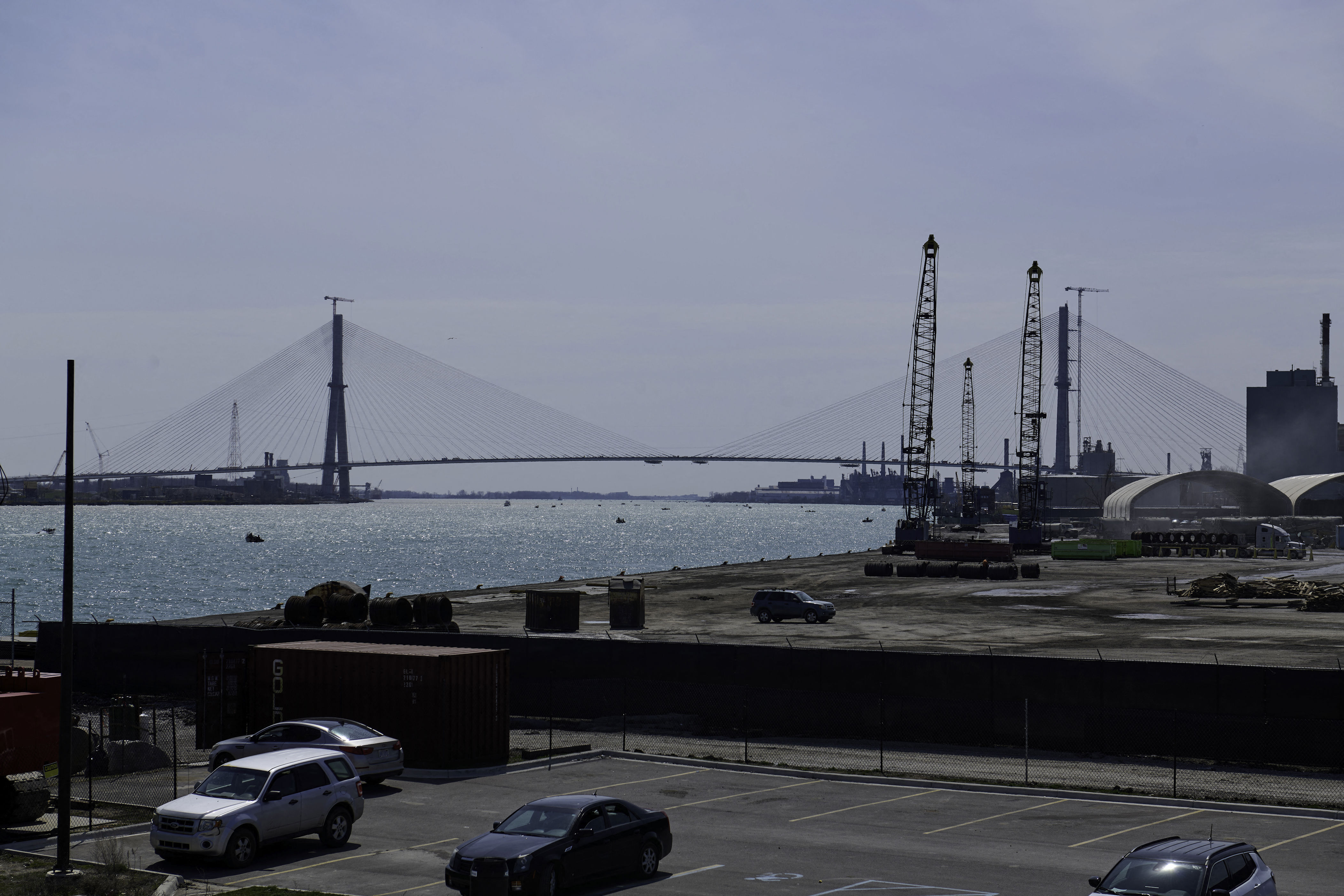 Canadians hit back at Trump