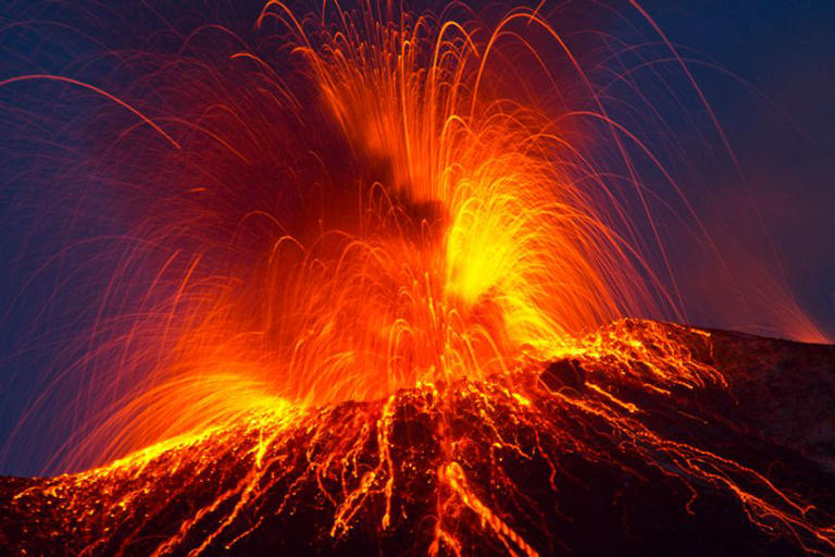 Scientists on red alert as 'doom volcano' stirs after 40 years of silence