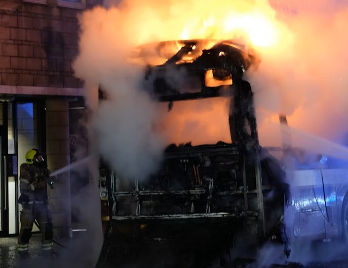 Edinburgh bus fire: 'Full investigation' underway after bus bursts into ...