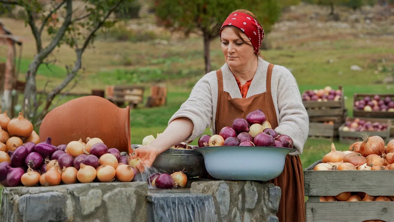 Cooking homemade burgers the traditional village way