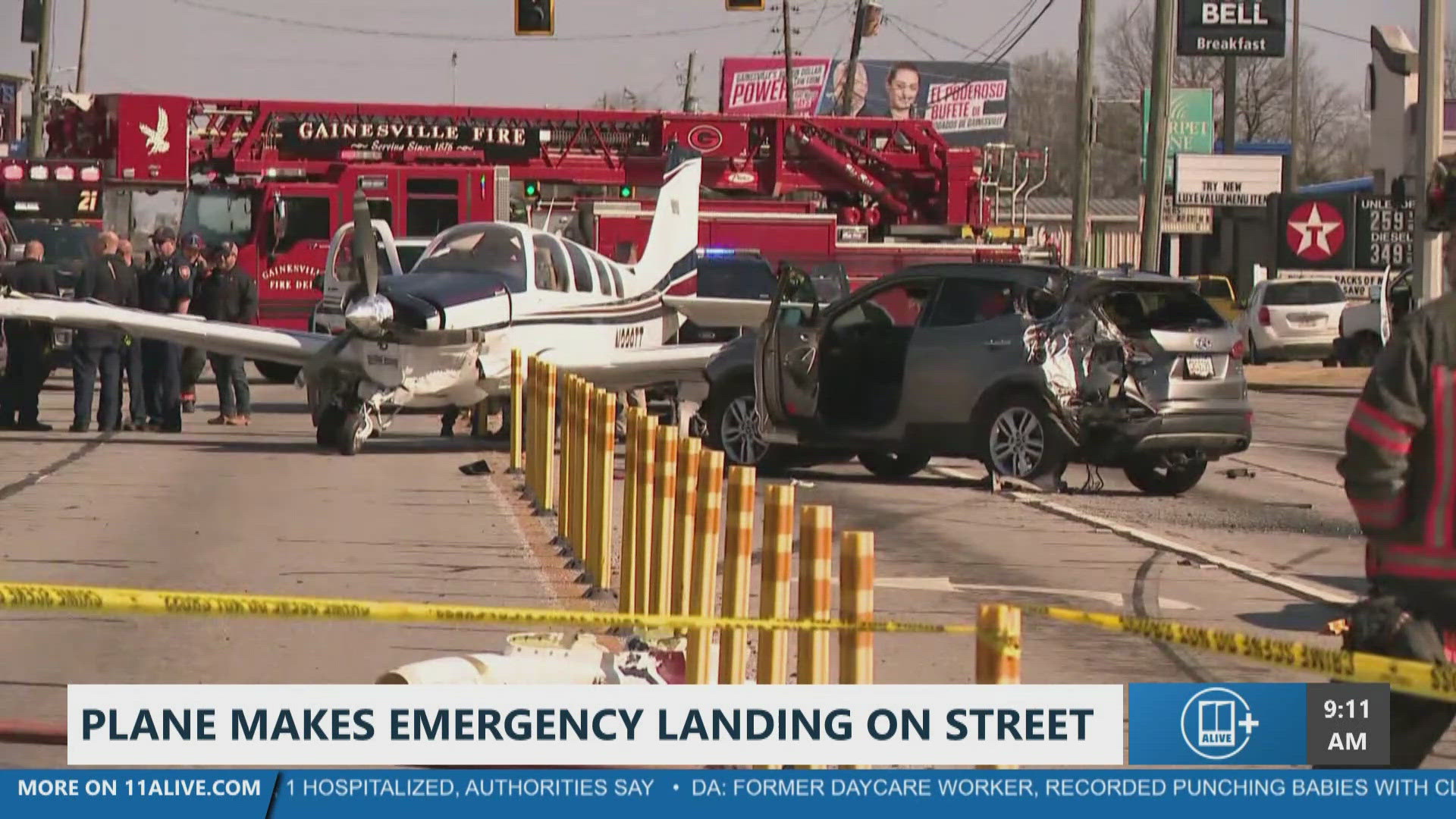 Emergency plane landing caught on camera