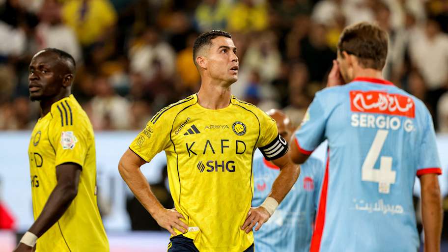 Ronaldo necesitará ver más de Al Nassr. | FAYEZ NURELDINE/AFP/Getty Images