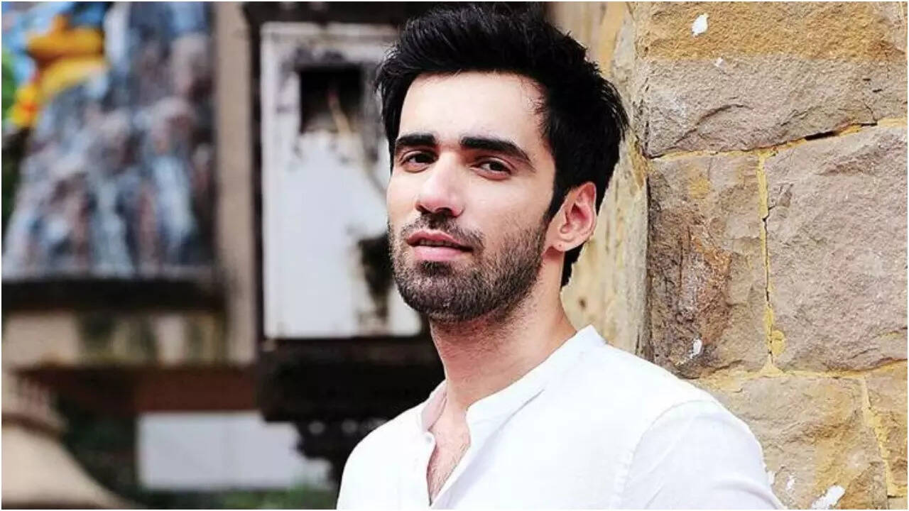 ‘O’Romeo’ actor Avinash Tiwary unveils Vishal Bhardwaj's shocking tip ...