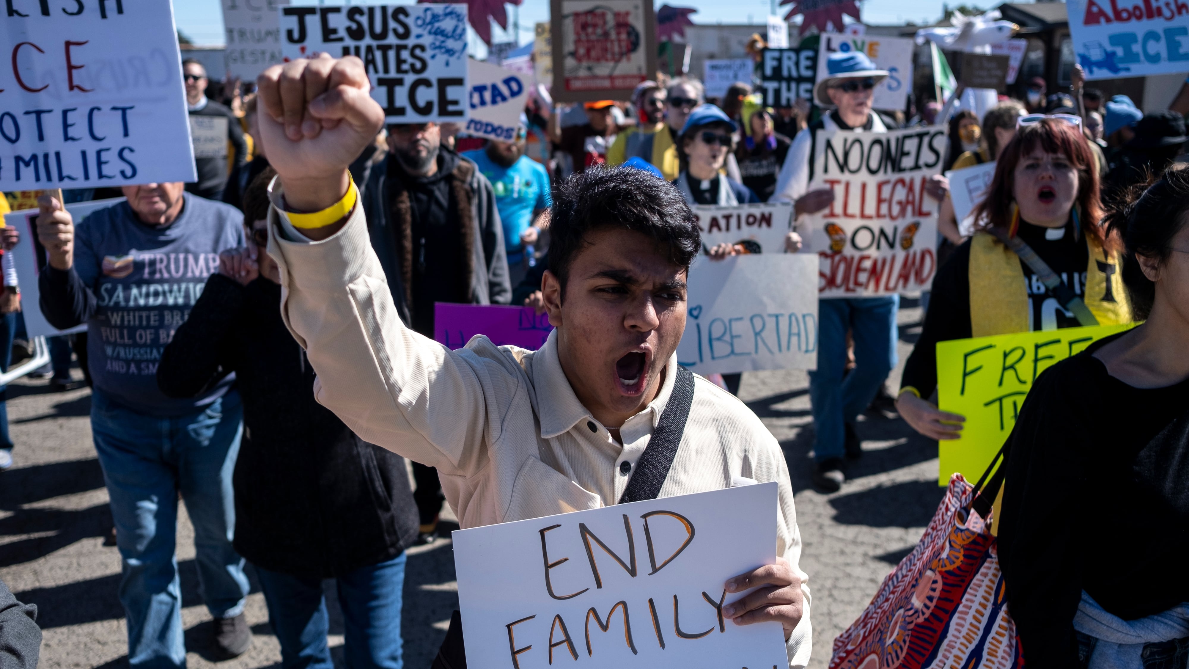 Heartbreaking letters from children detained by ICE revealed