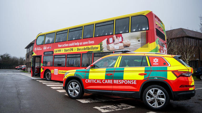 Carousel Buses unveils Thames Valley Air Ambulance as Brand the Bus ...