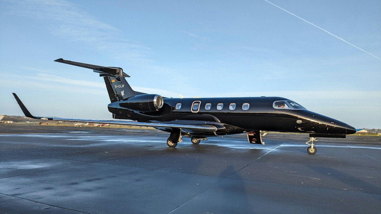 Kid Rock roasted after private jet with wild luxury feature spotted