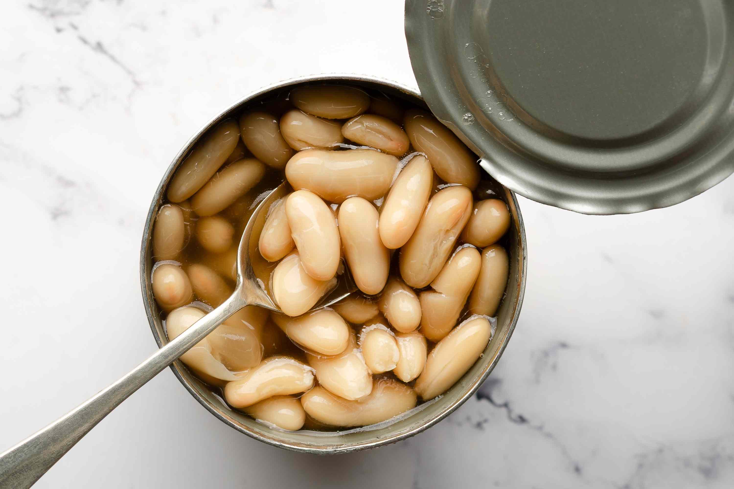 How I Turn a $1 Can of Beans Into a Fancy Dinner Party-Worthy Dish
