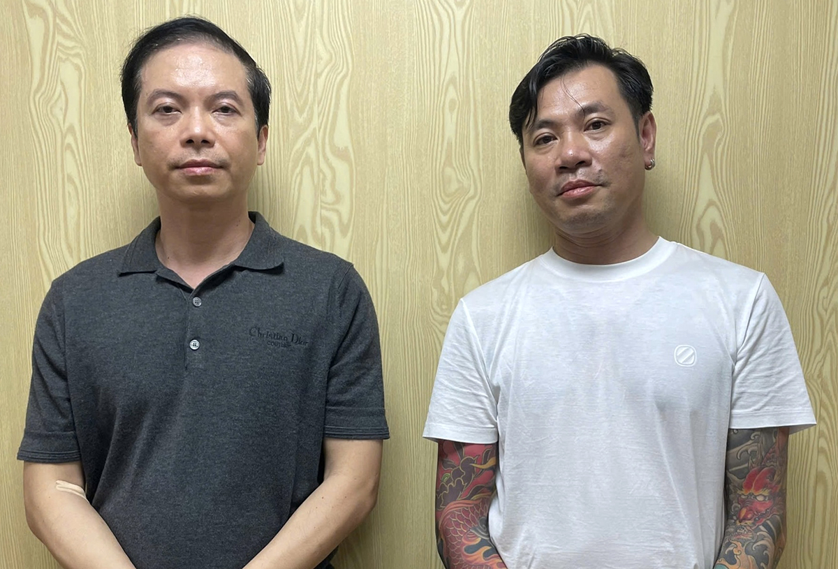 Tài xế xe Bentley bị triệu tập sau khi đuổi đánh người