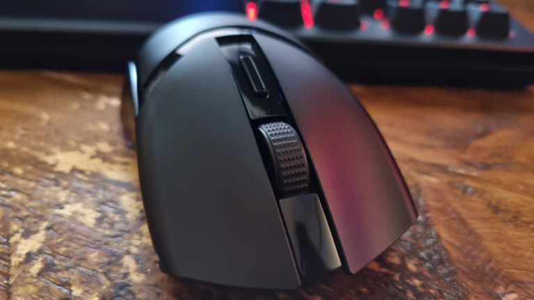 Razer's weeny little gaming mouse is a delight to game with, even if ...