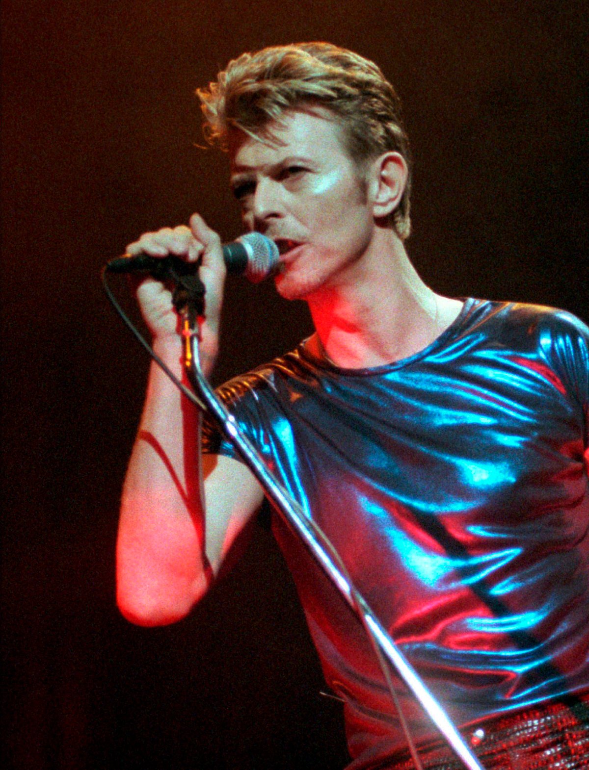 You're not alone: New immersive David Bowie show to open in London