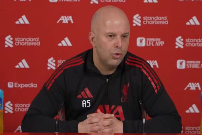 Cada palabra que dijo Arne Slot sobre la lesión de Gómez, la polémica de Szoboszlai y la «mala suerte» del Liverpool