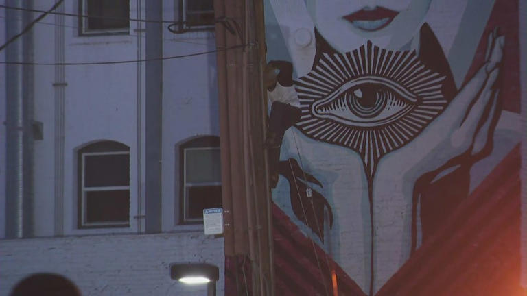 LA street blocked after man climbs electrical pole, refuses to come down