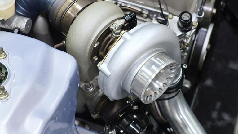 Ο χειρότερος turbo κινητήρας που κατασκευάστηκε ποτέ - διαλύθηκε μετά ...