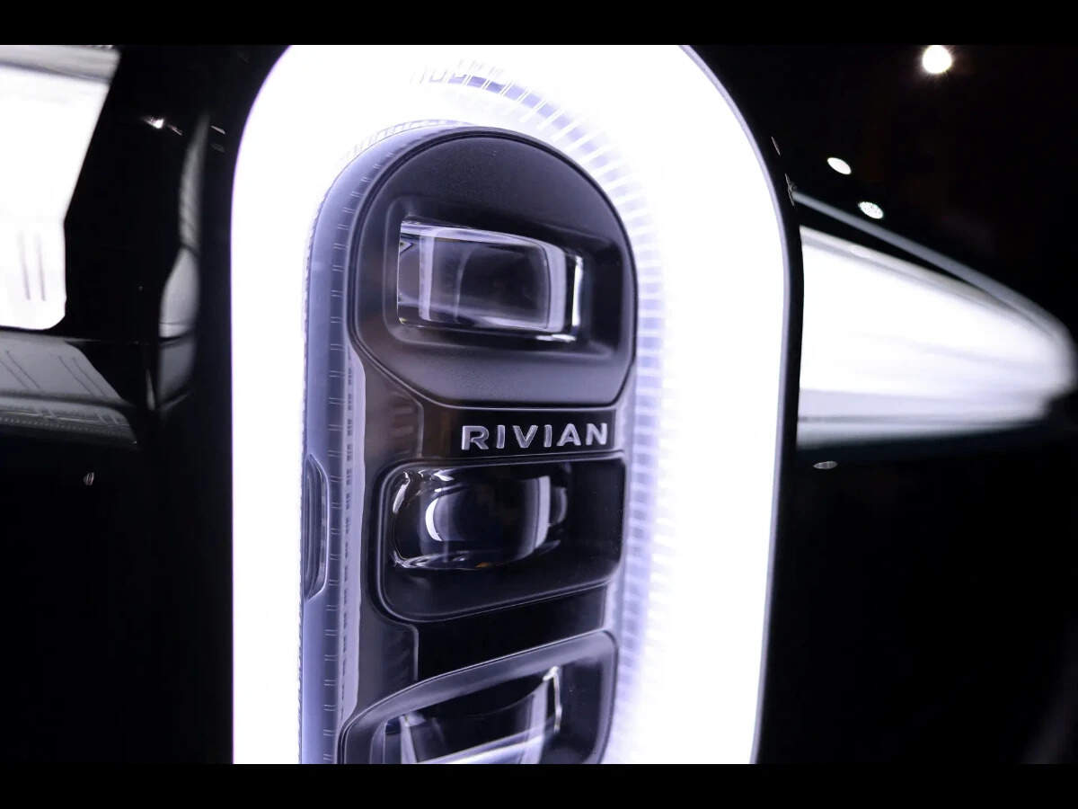 Rivian R2 electric SUV revealed: $45,000 price, 2026 release, 300-mile ...