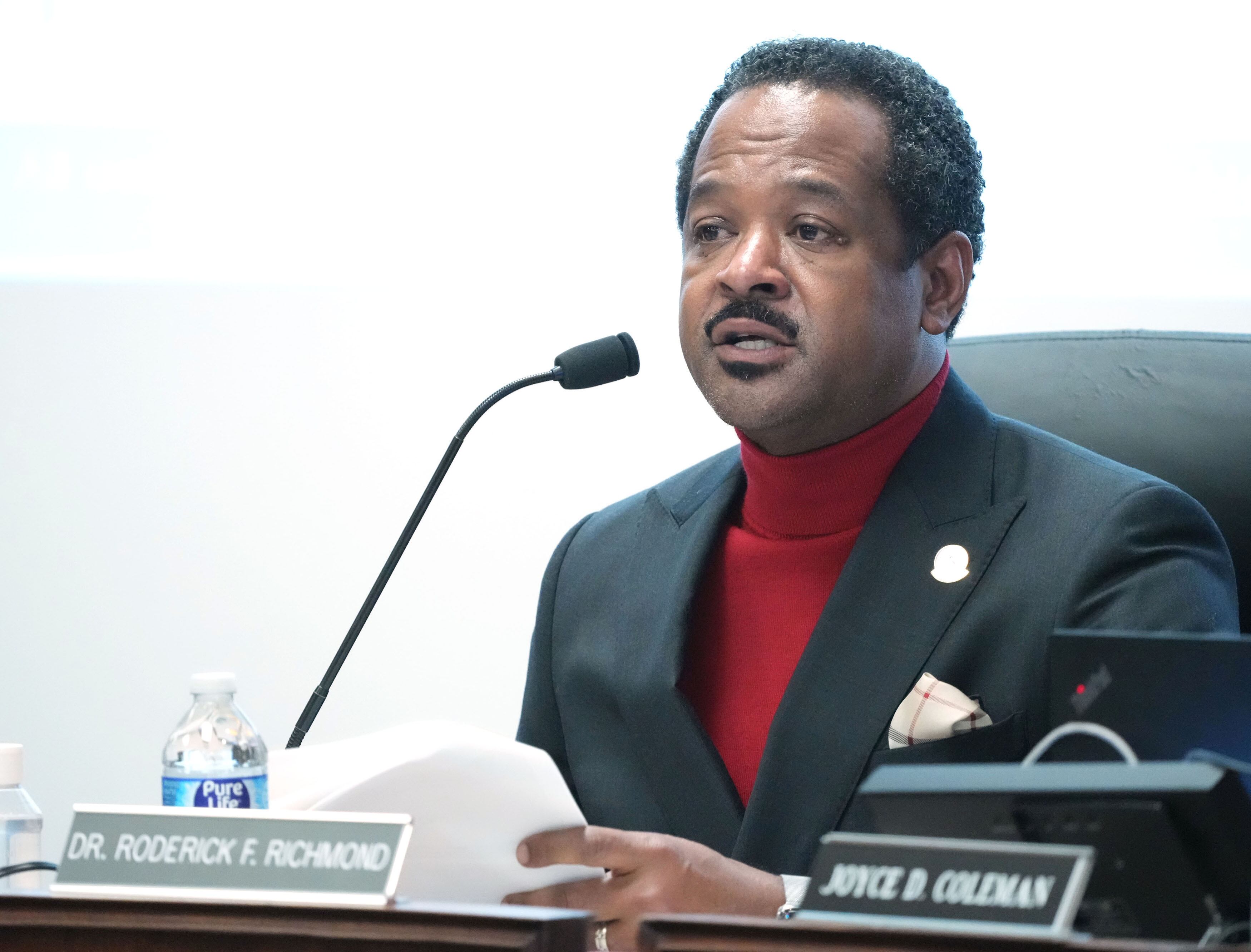 Will Memphis hold a formal search for its next superintendent?