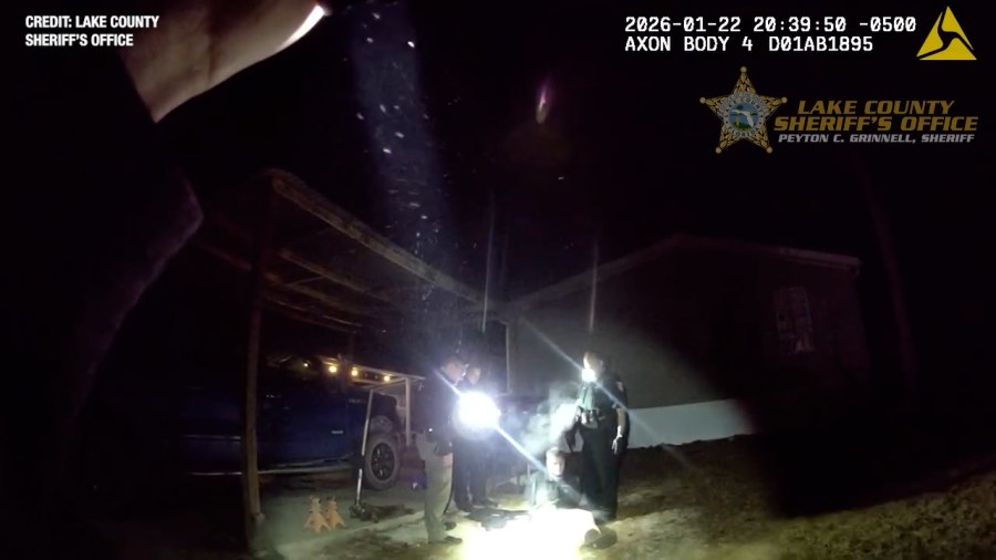 Florida man leads police on chase, flees through woods on 4-wheeler ...