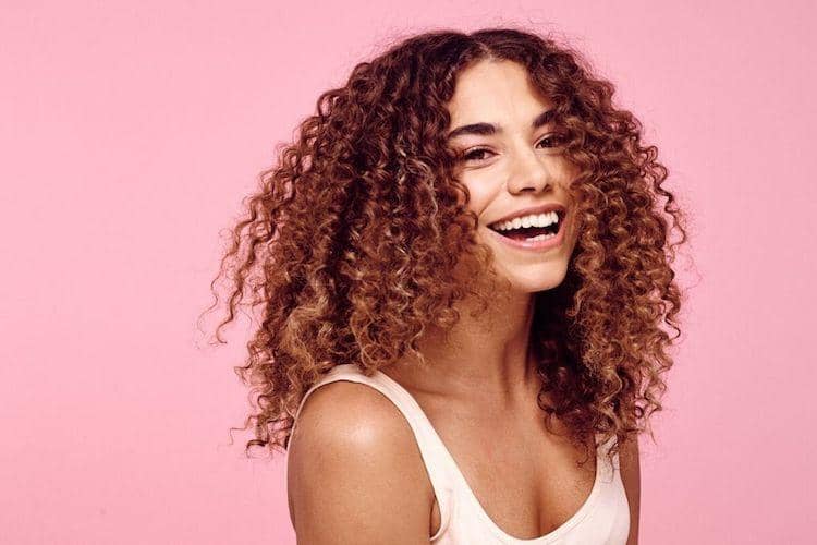 5 hal yang perlu diperhatikan sebelum mencoba gaya rambut keriting