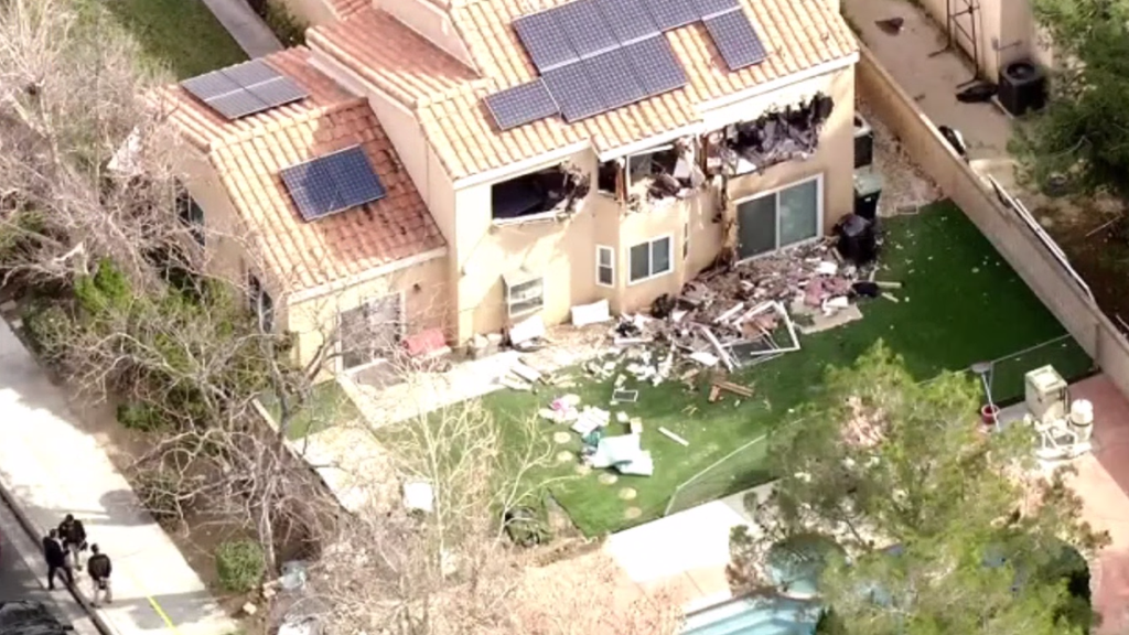 LA County deputies rip open back of Lancaster home to find person dead ...