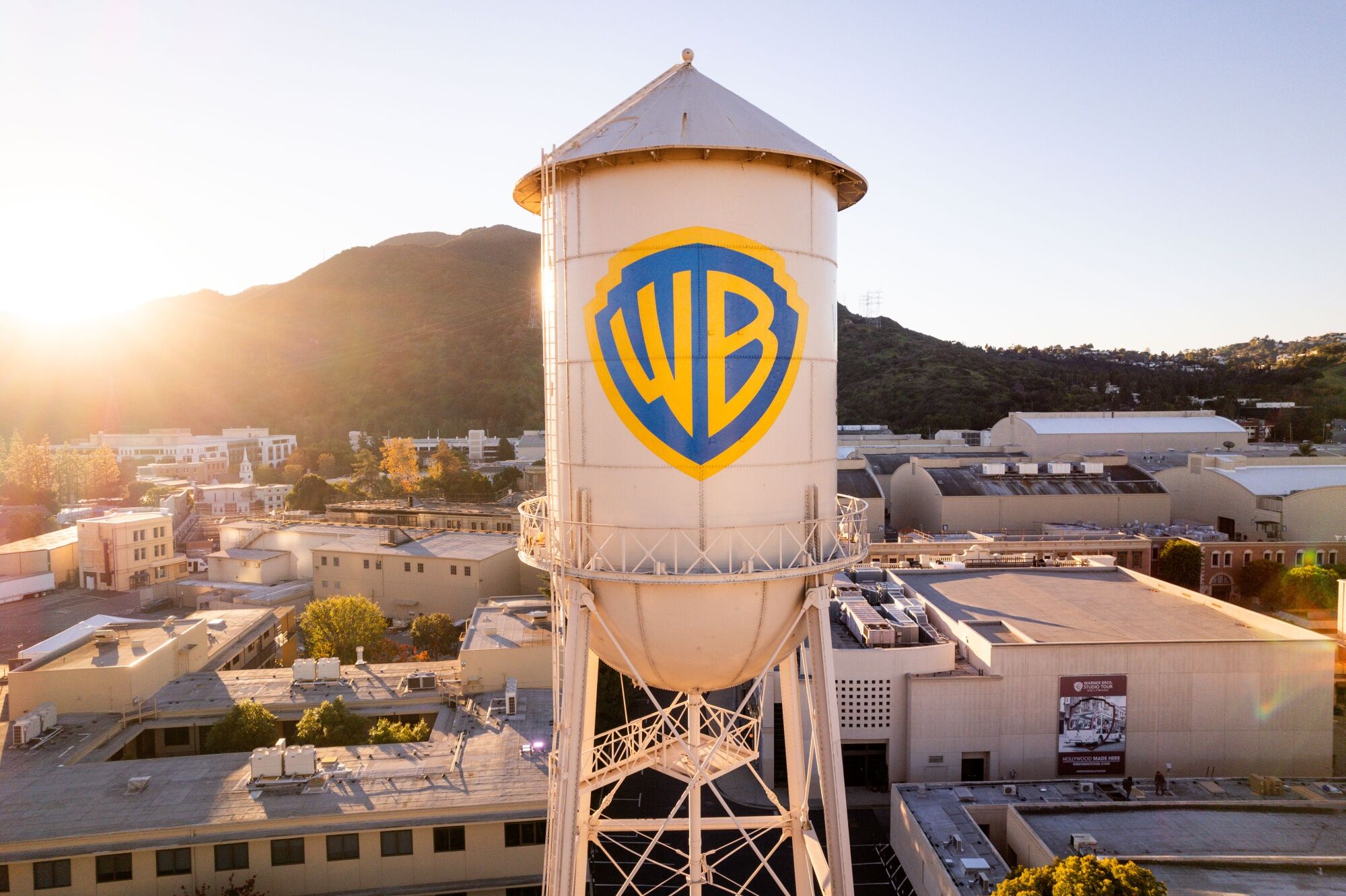 Activist investor Ancora said to build stake in Warner Bros.<br><br>