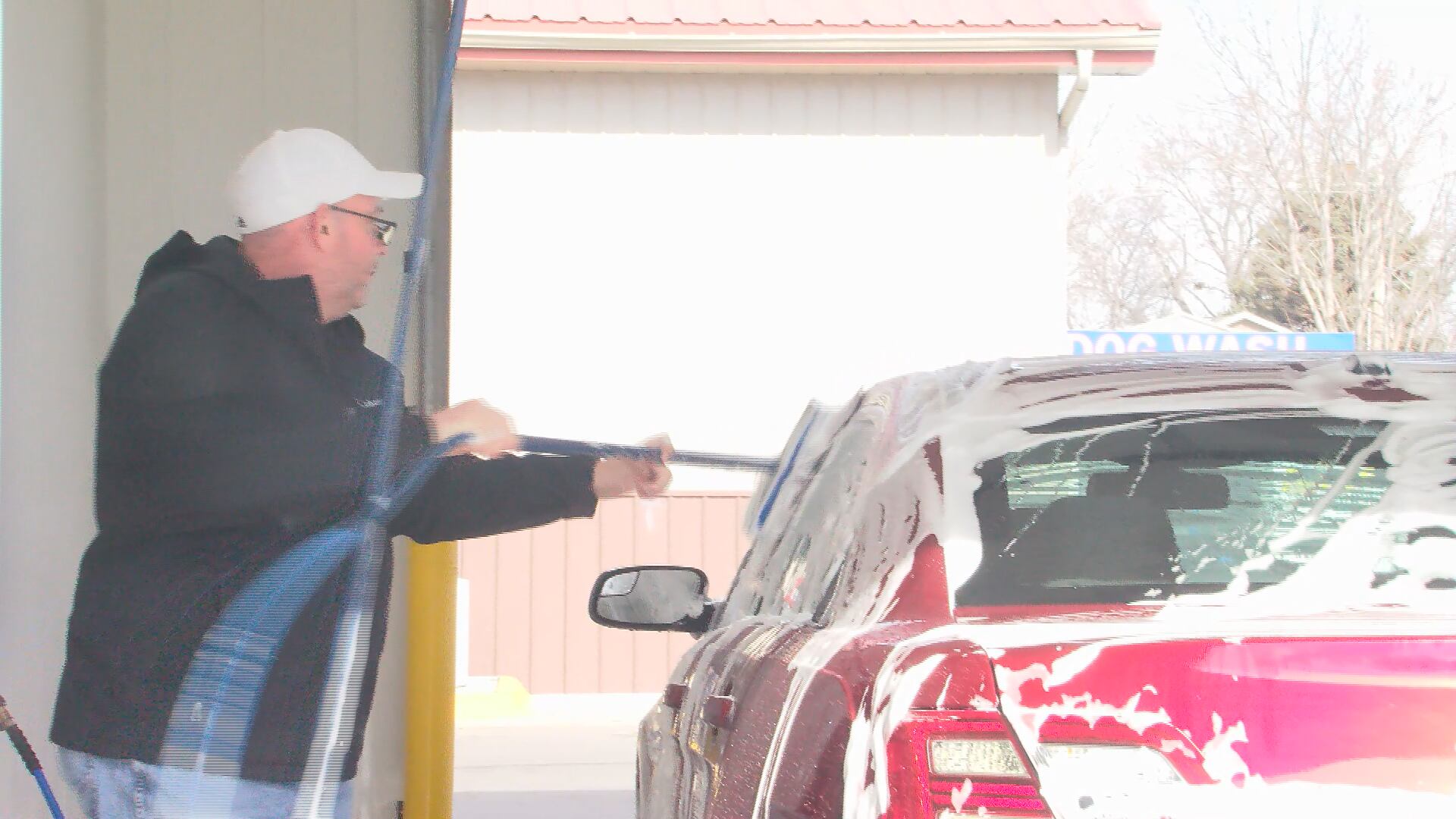 Winter warm spells offer ideal time for car washing