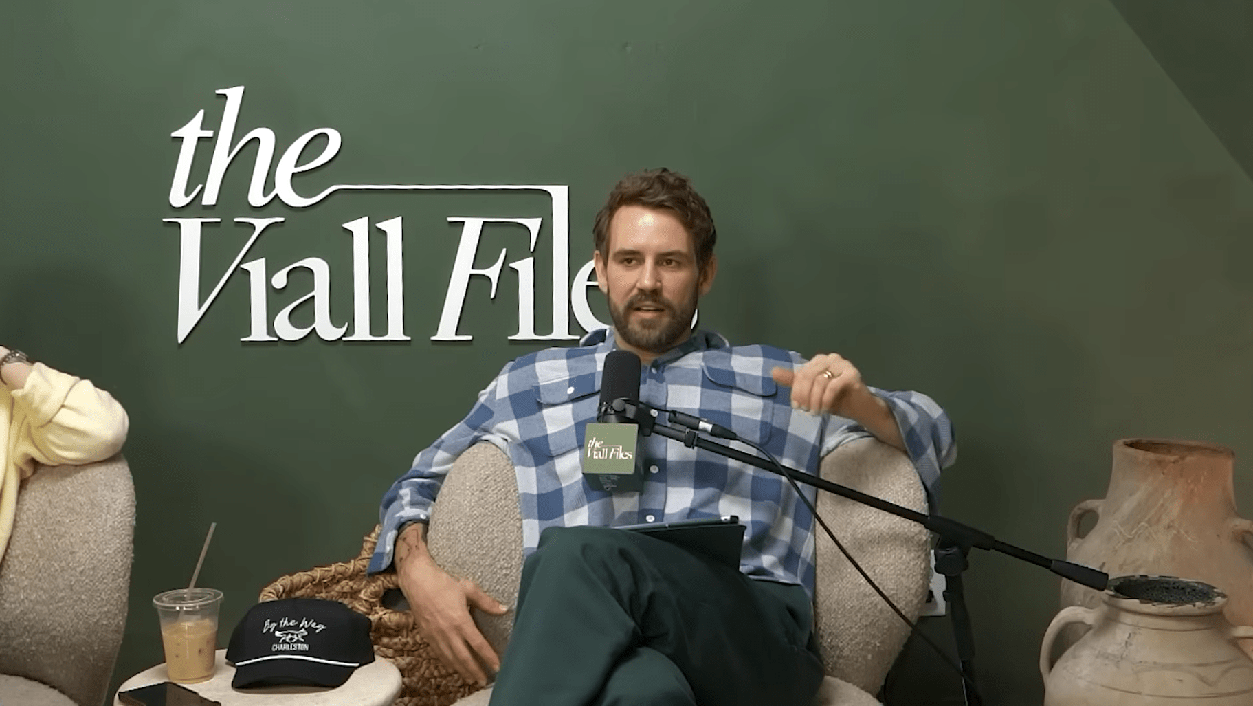 Nick Viall privately apologized to Austen Kroll for insensitive ...