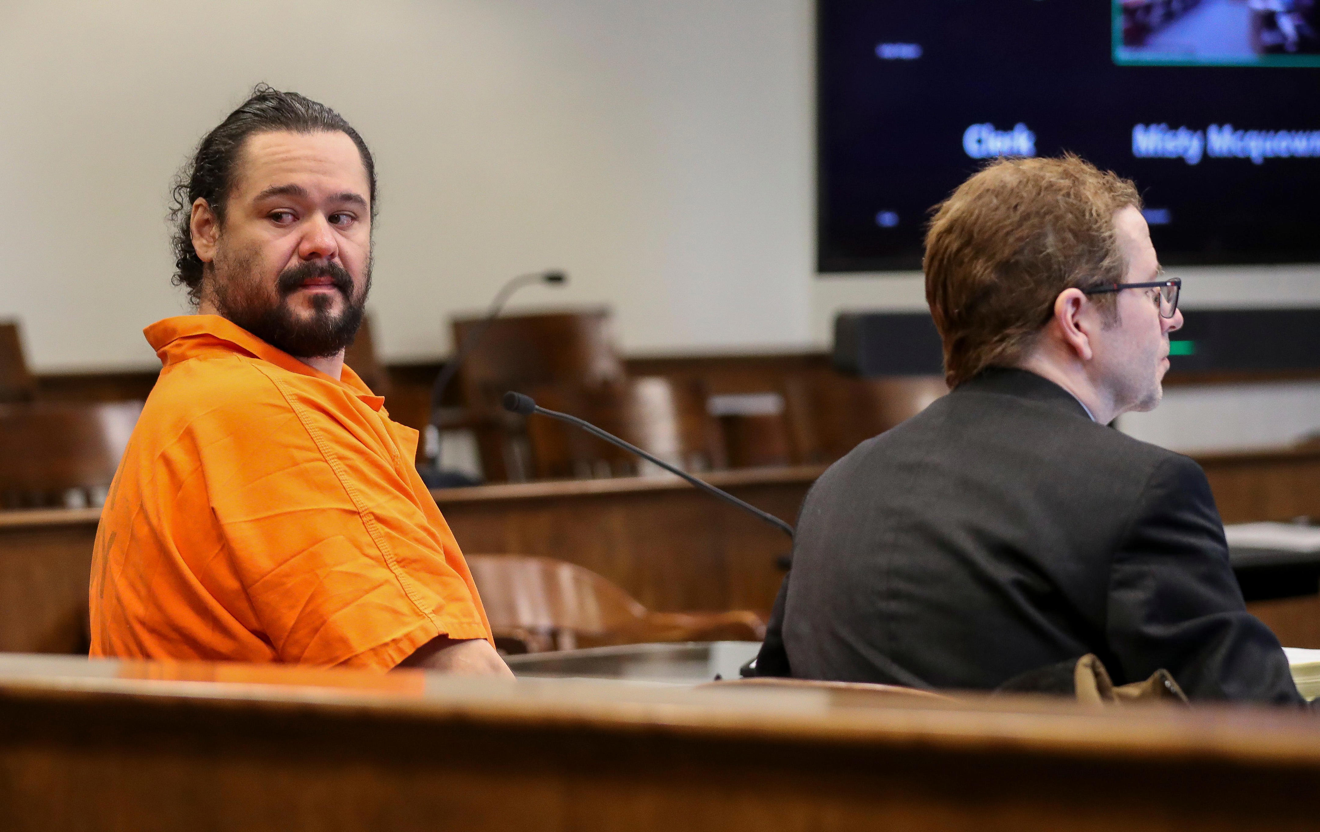 Green Bay man sentenced to prison for 5-vehicle Main Street hit-and-run