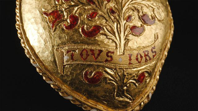 british-museum-raises-nearly-5-million-to-save-gold-tudor-heart