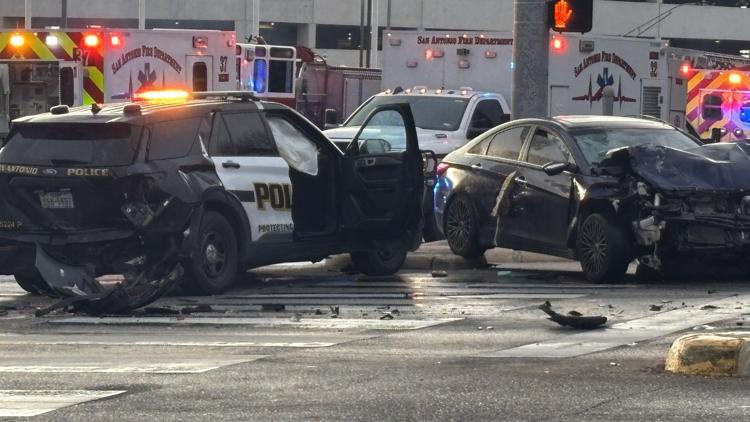 Multiple vehicles crash at Medical Center intersection; SAPD unit, Via ...