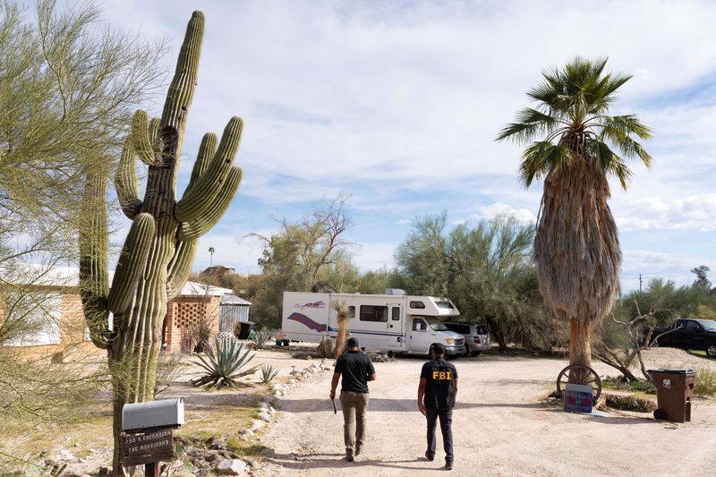 Suspect in Nancy Guthrie abduction detained in Arizona, says law enforcement official<br><br>