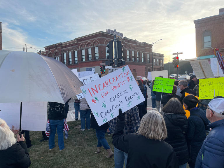More than 100 protest planned ICE detention center in Leavenworth