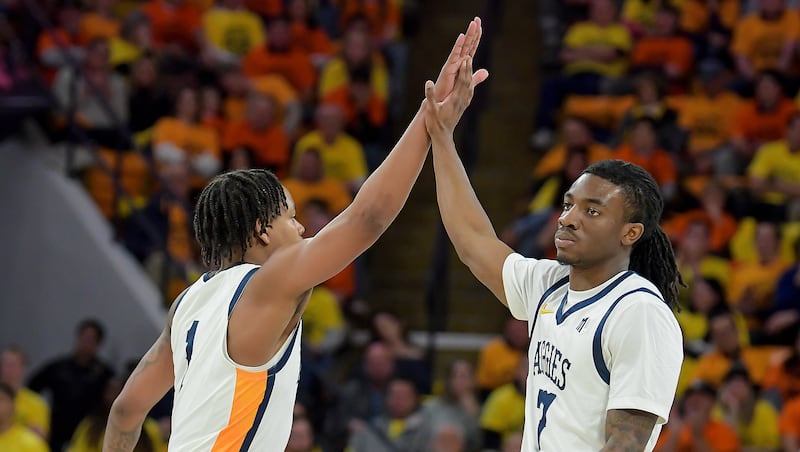 Spectrum magic: Utah State beats Fresno State to take control of first ...