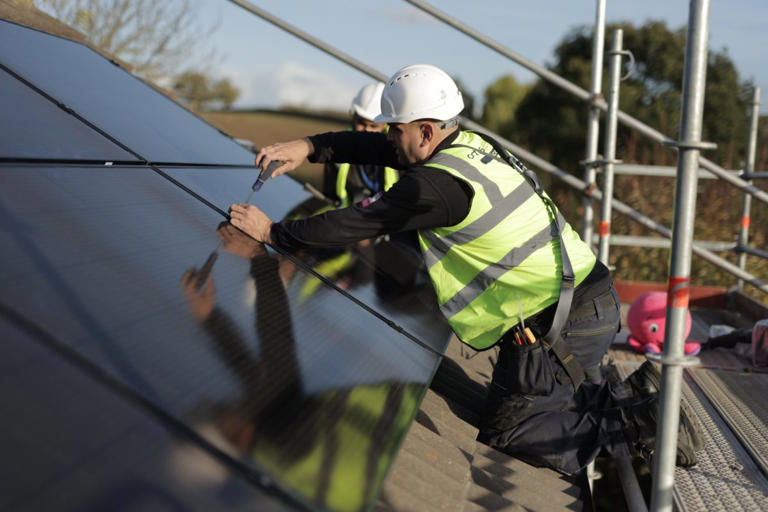 What it was like to make the switch to solar and a home battery – from ...