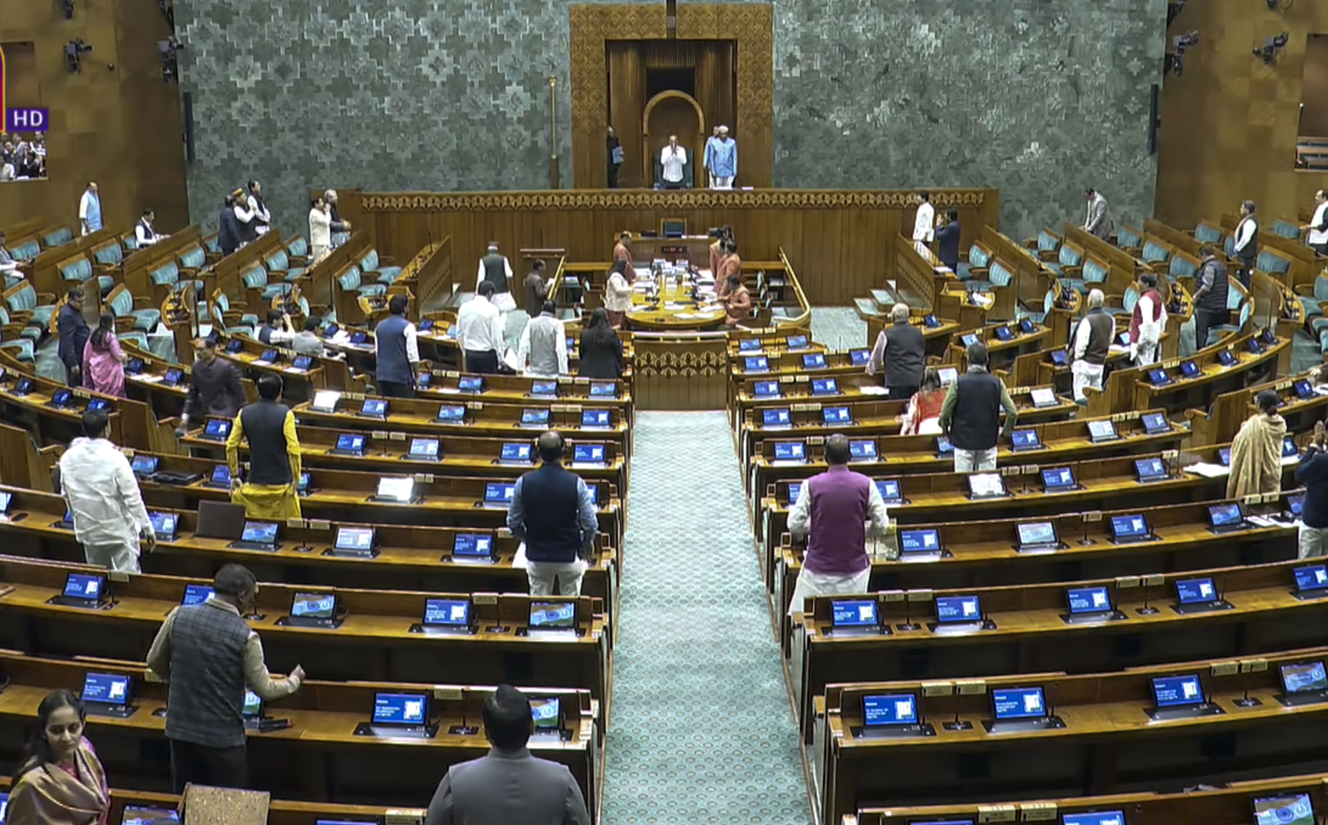 Lok Sabha takes up question hour amid opposition din
