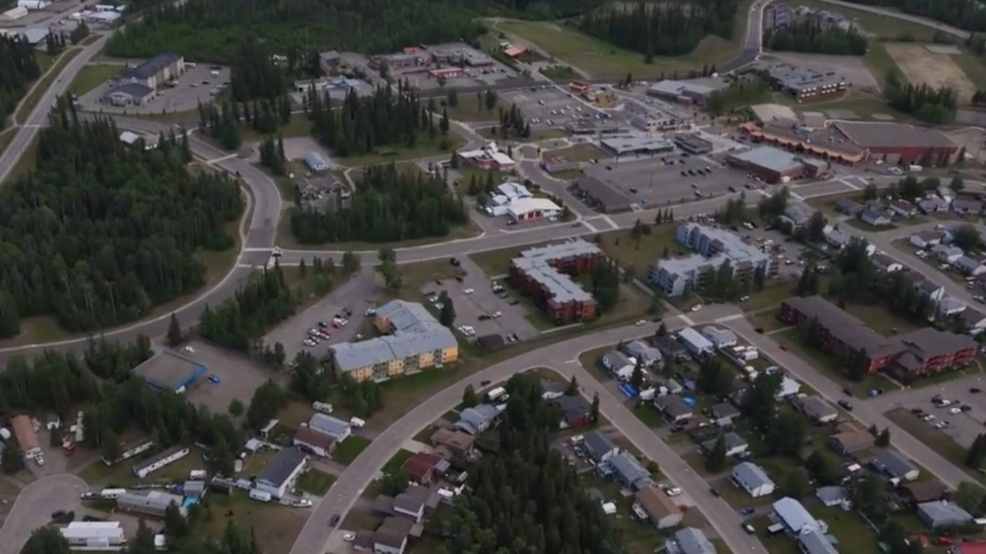 At least 10 dead, dozens injured in Canada school shooting